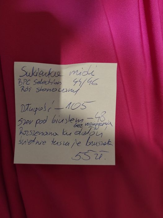 Sukienka midi w rozmiarze  44/46