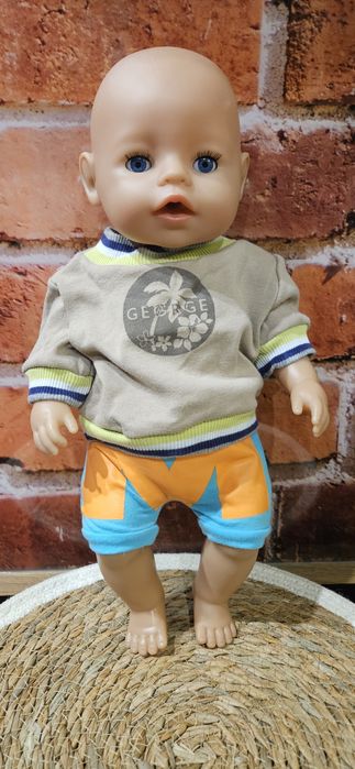 Nowy zestaw ubrań szyty na lalkę baby born