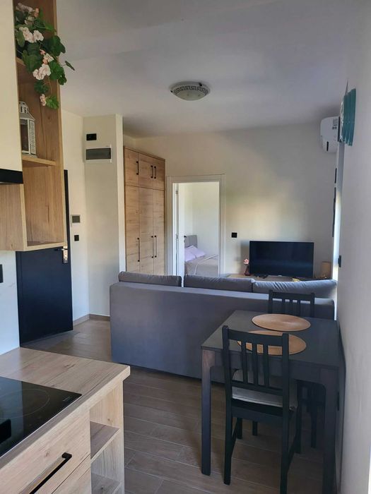 Wakacyjny Apartament z basenem  Czarnogóra- Utjeha do wynajecia