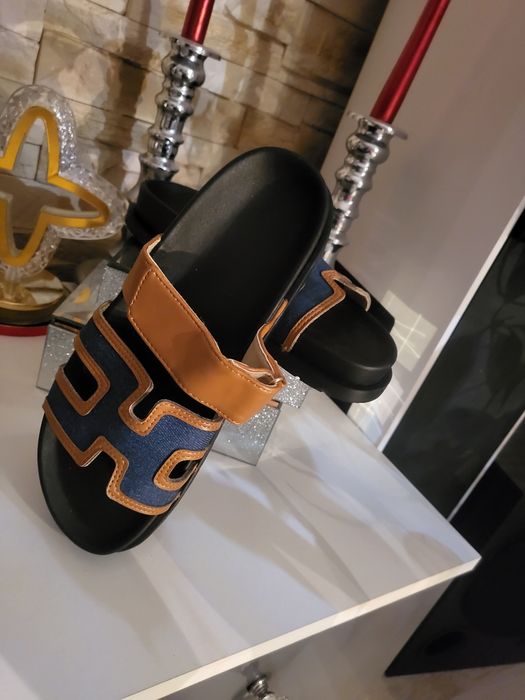 Klapki rozmiar 39 nowe