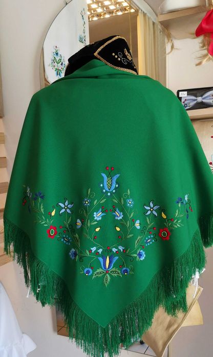 chusta kaszubska bogaty haft ręczny 150x150