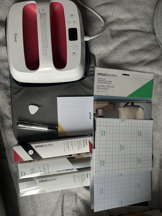Cricut Joy Xtra + Zestaw Startowy + Prasa EasyPress 2!