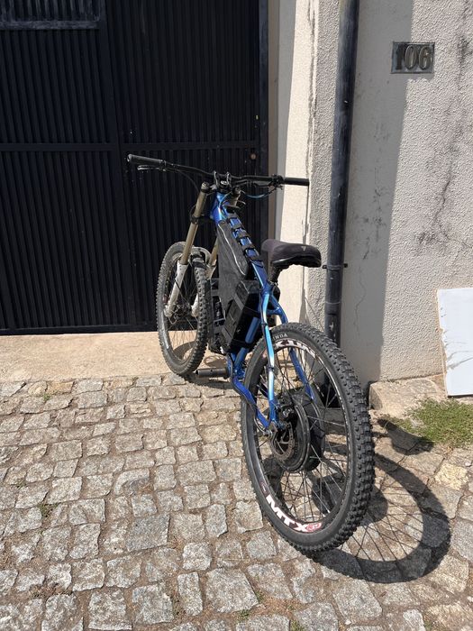 Bicicleta com kit de conversao 3000w e 72 v