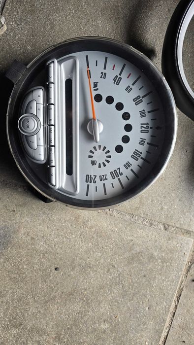Display e moldura mini cooper d de 2008