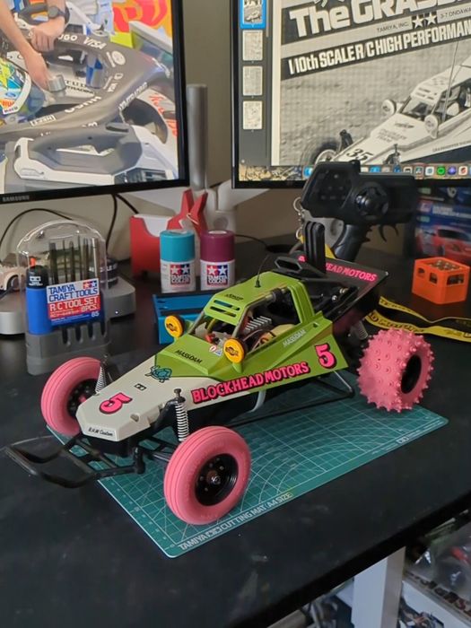 Tamiya Grasshopper 1/10