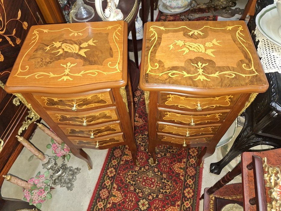 Pares de mesas (Variadíssimas)