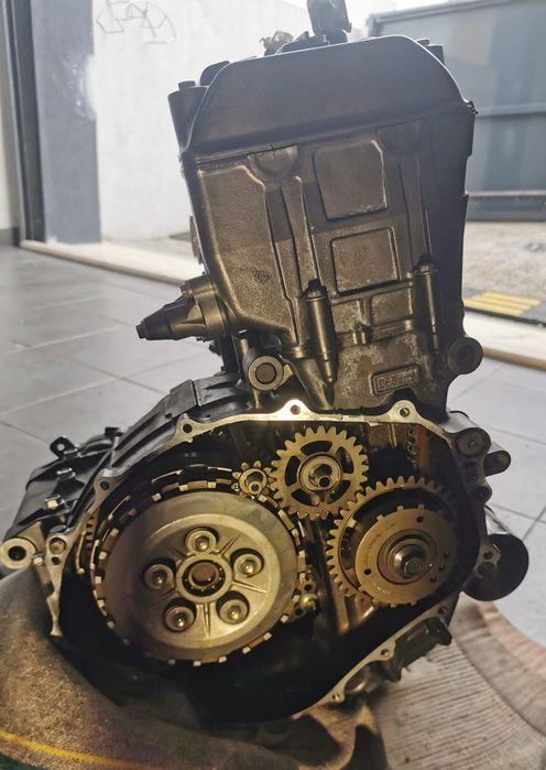 Motor cb 1000r  SC60