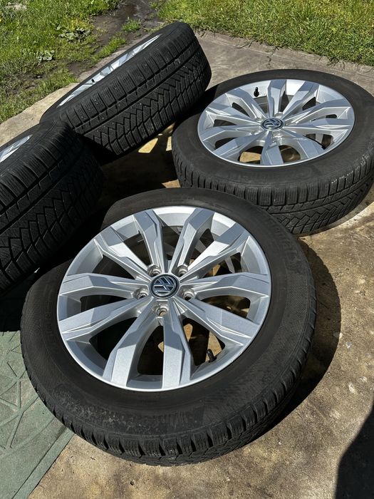 Диски 5/112 R17 +Шини Volkswagen Touran Golf Passat Audi Skoda