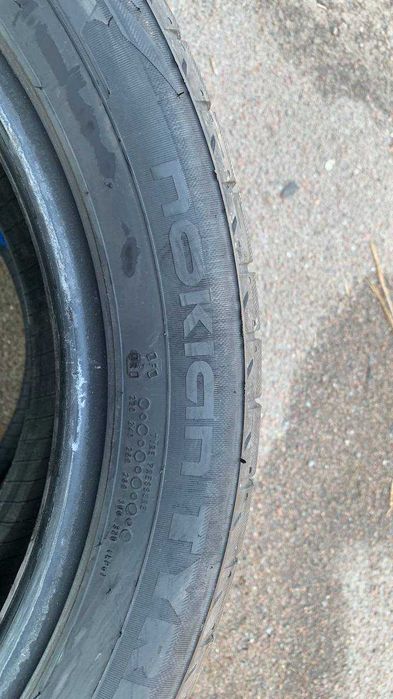 шина 215/50/17 Nokian