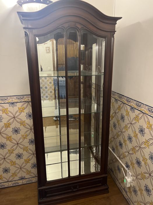 Cristaleira Movel de exposicao cristais