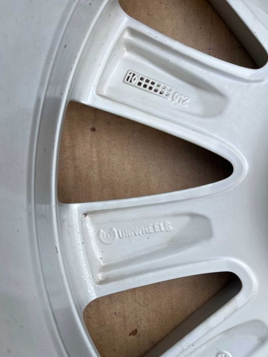 Оригінальні диски VW R17 5/112 7J ET43   Audi VW  Skoda Seat