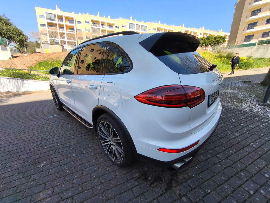Porsche Cayenne E-Hybrid 2015