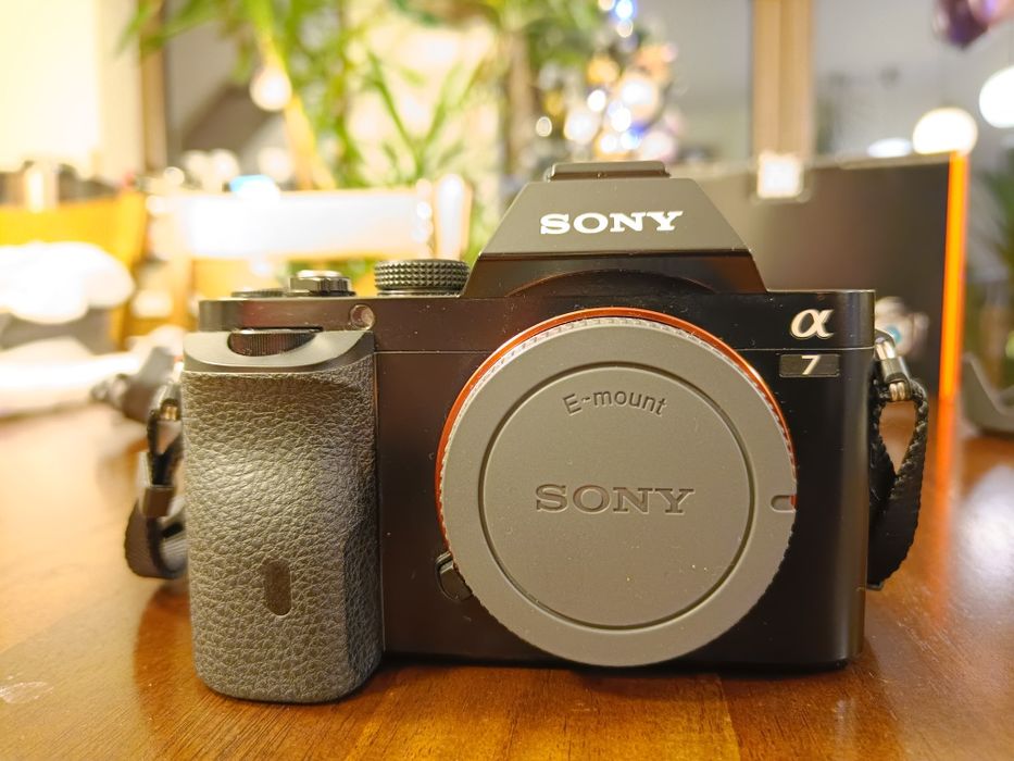 Aparat Sony A7 obiektyw 28-70  idealny 2888 zdjęć