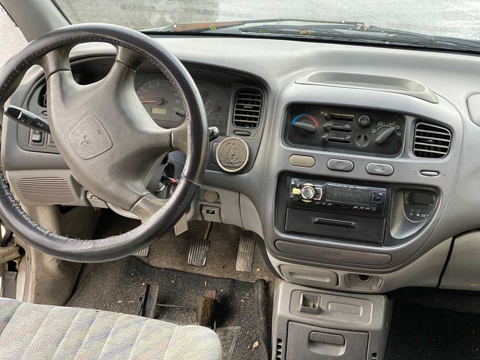 PEÇAS Mitsubishi L400 Space Gear 2.5 TD