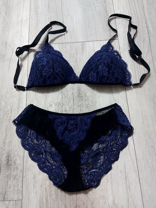 Набір жіночої білизни