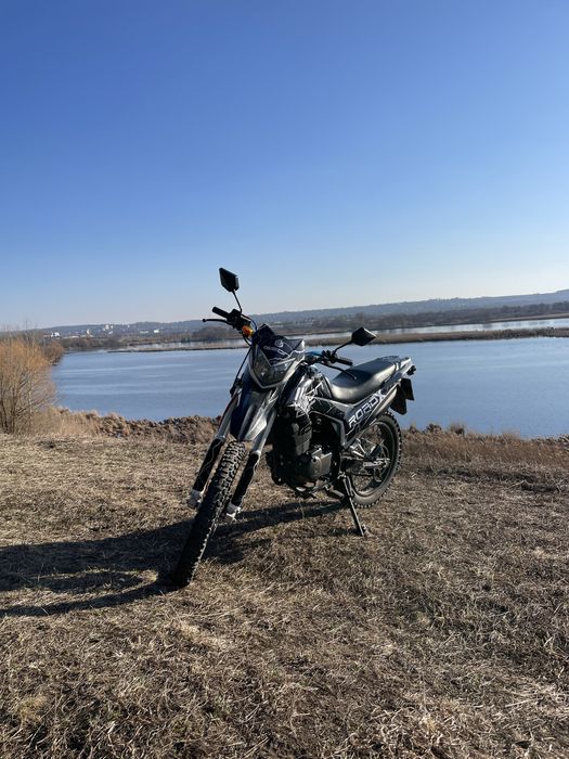 Мотоцикл Geon x-road 202