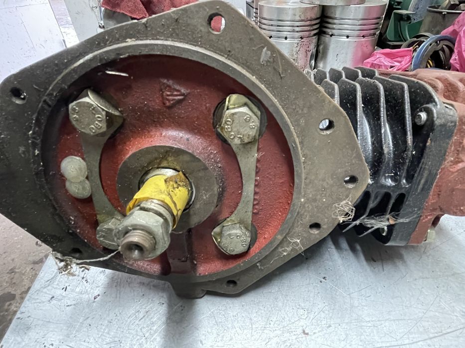 Sprężarka kompresor dwutłokowy HS-18