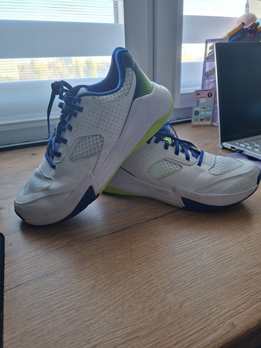 Buty do siatkówki