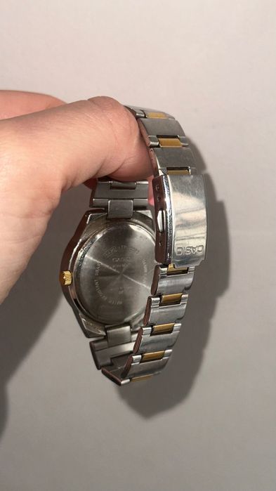 Часы Casio бу женские