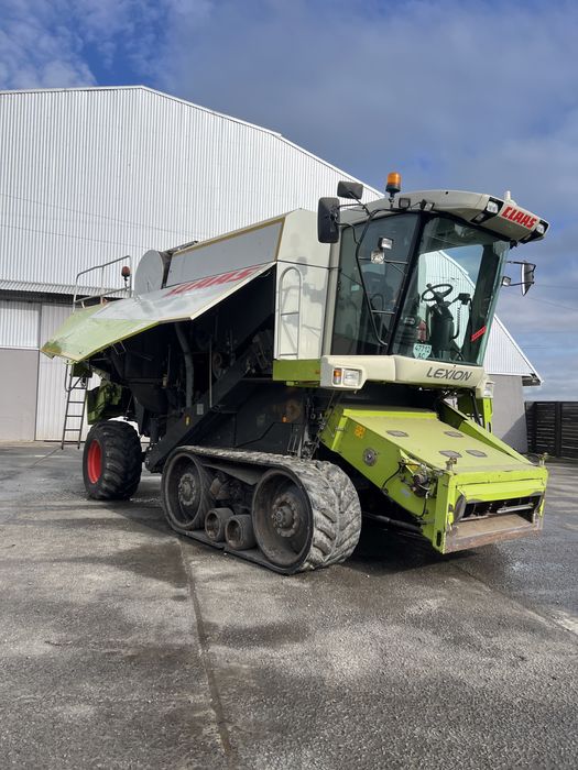 Claas Lexion 480 на гусеницях 2003 рік випуску