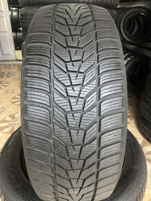235/55/18 100Н HANKOOK Winter i*cept evo 3