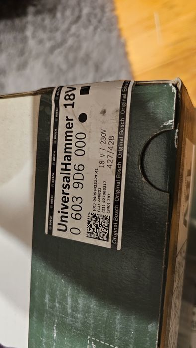Młotowiertarka Bosch Universalhammer 18v