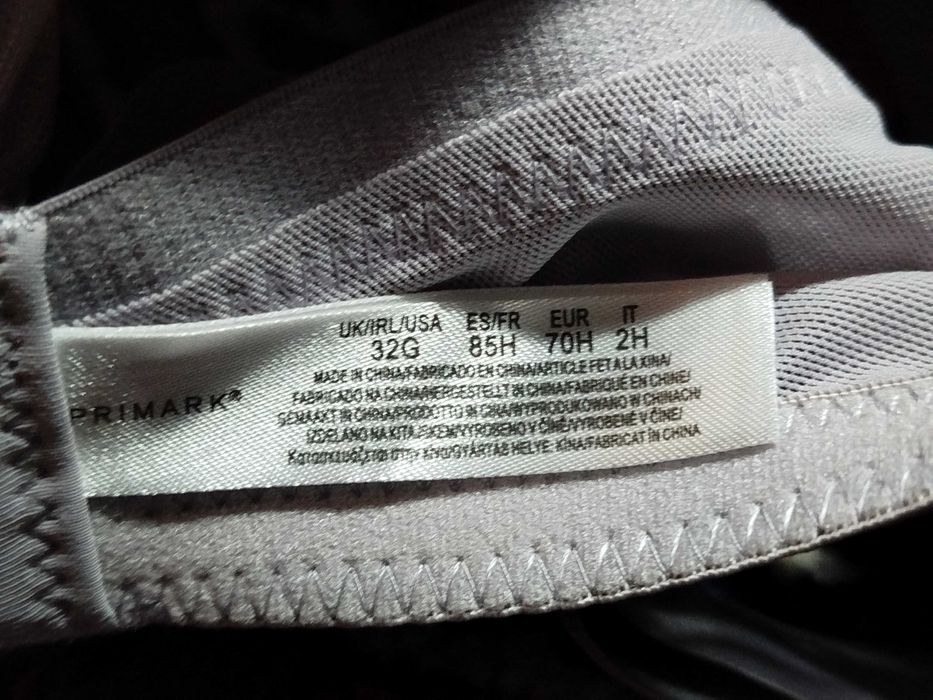 Nowy biustonosz marki Primark w rozmiarze 70H.
