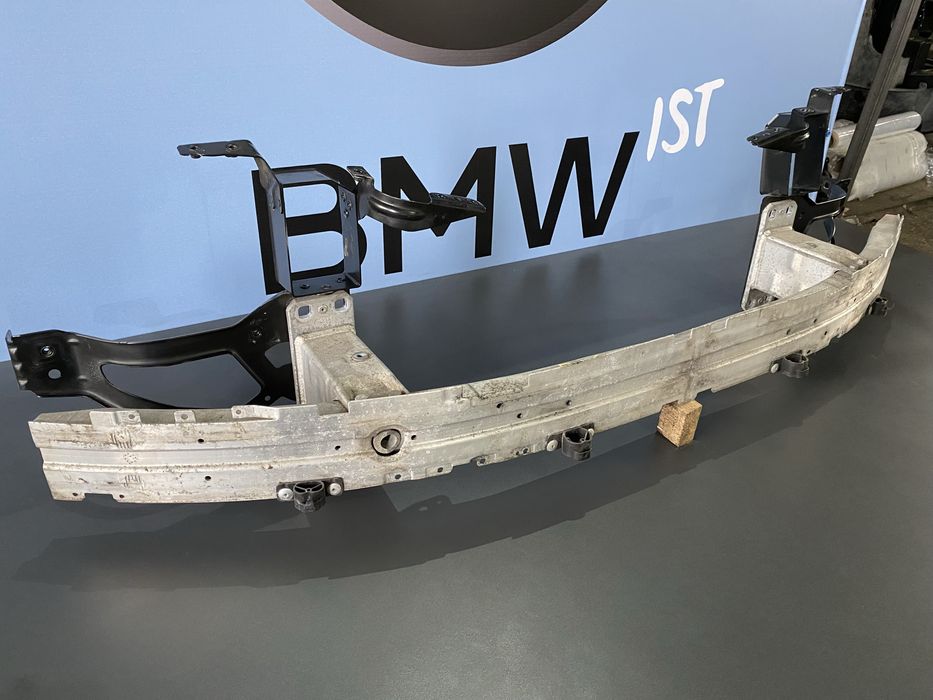 Усилитель Бампера BMW E60 E61 Підсилювач Переднього Бамперу Відбійник