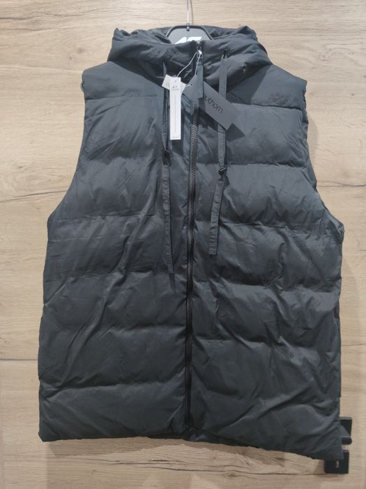 Kamizelka bezrękawnik z kapturem puchowy damski Outhorn (marka 4F) XL