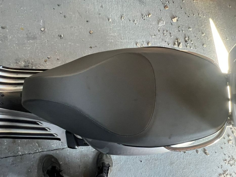 Електроскутер Vespa Piaggio Elettrica CB0 4Kw 2021