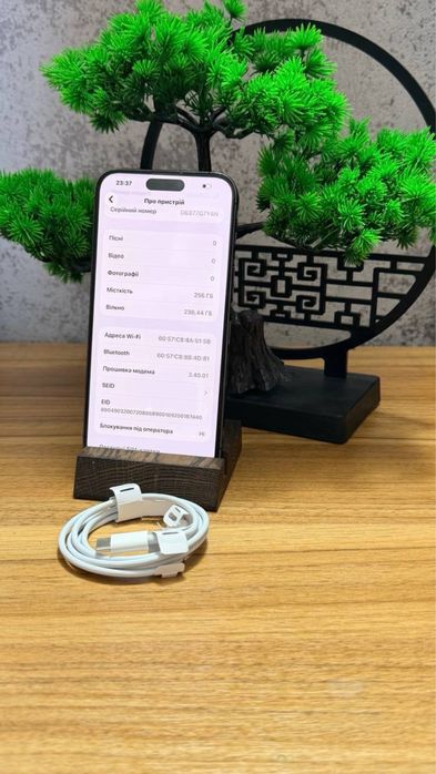 iPhone 15 pro max/256 gb все працює є Обмін