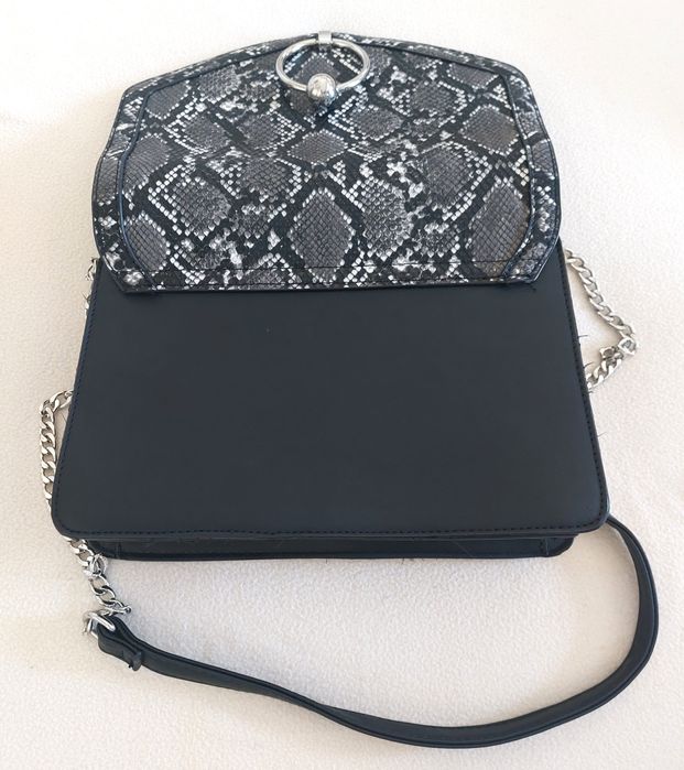 Mala Padrão Stradivarius
