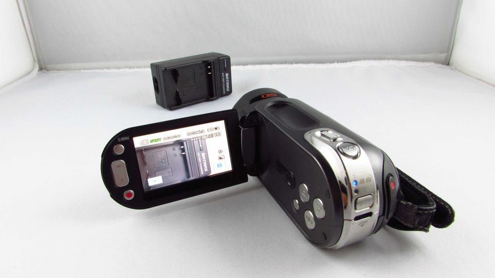 SAMSUNG - HMX-H105 Kamera cyfrowa