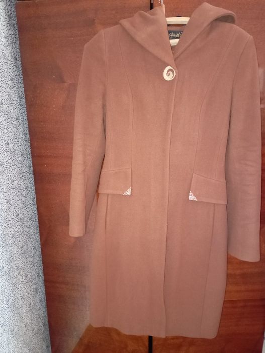 Польта,распродажа 350 грн