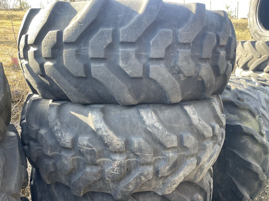 Шини  460/70r24(17,5R24)