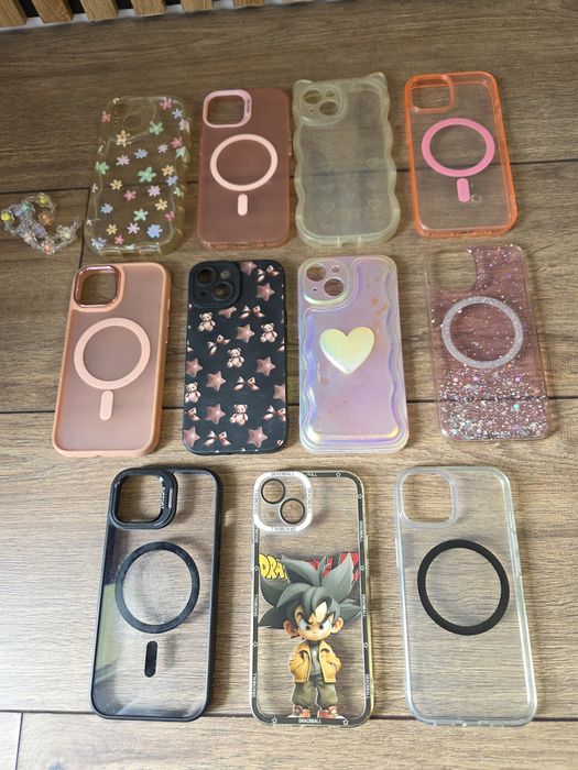 11x etui do iPhone 15 zestaw