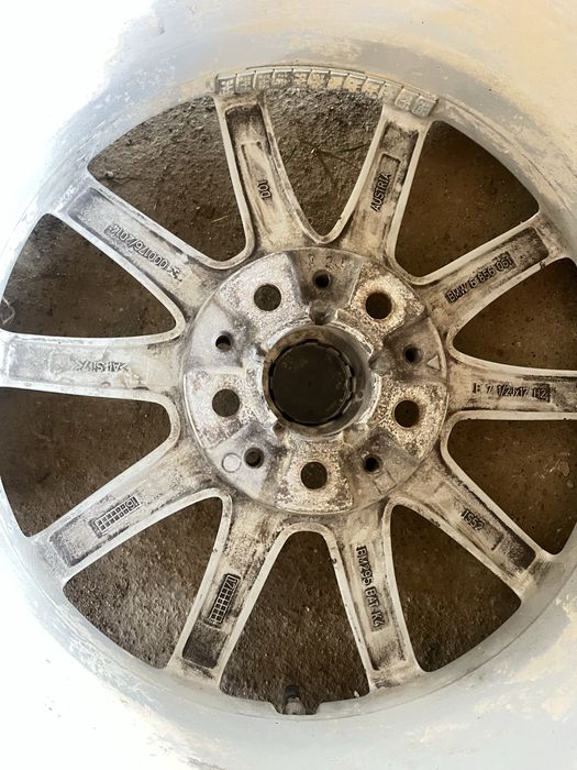 Felgi  17’’5x112  wraz z oponami