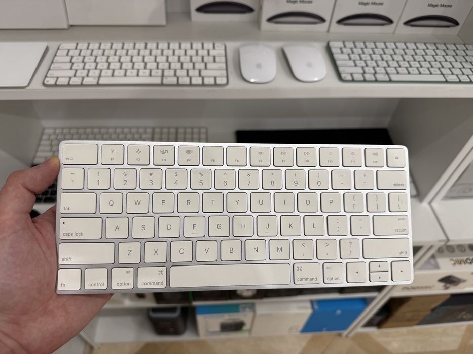 Клавіатури Apple Magic Keyboard 2 (MLA22) МАГАЗИН ГАРАНТІЯ