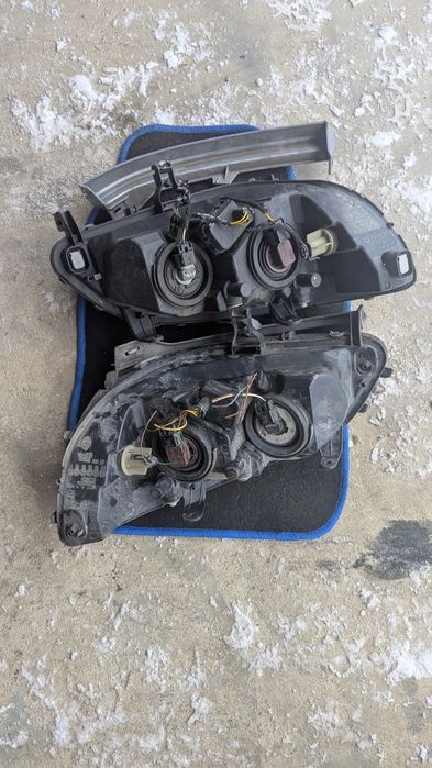 Фари Opel zafira а