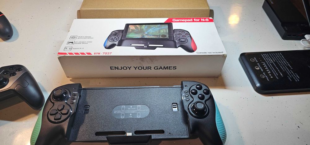 Nintendo Switch  ręczny kontroler bezprzewodowy