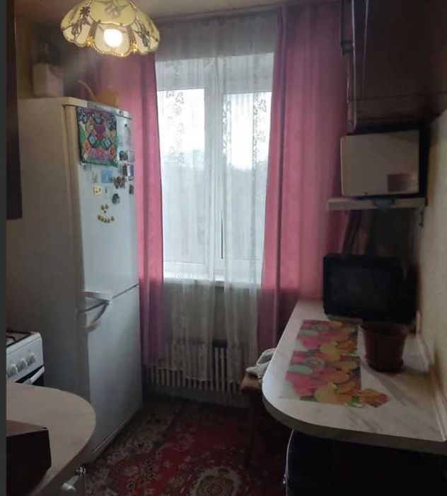 Продам 1 к кв,30 м кв, пр. Юбилейный