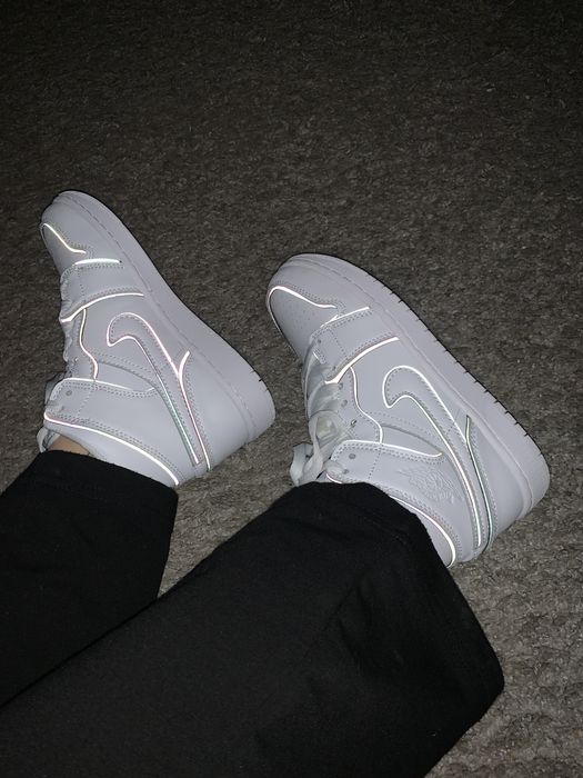 Кросівки NIKE жіночі