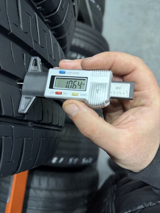 Шини Резина Літо Залишок 99% 215/60 R17c 109/107T  Michelin Agilis