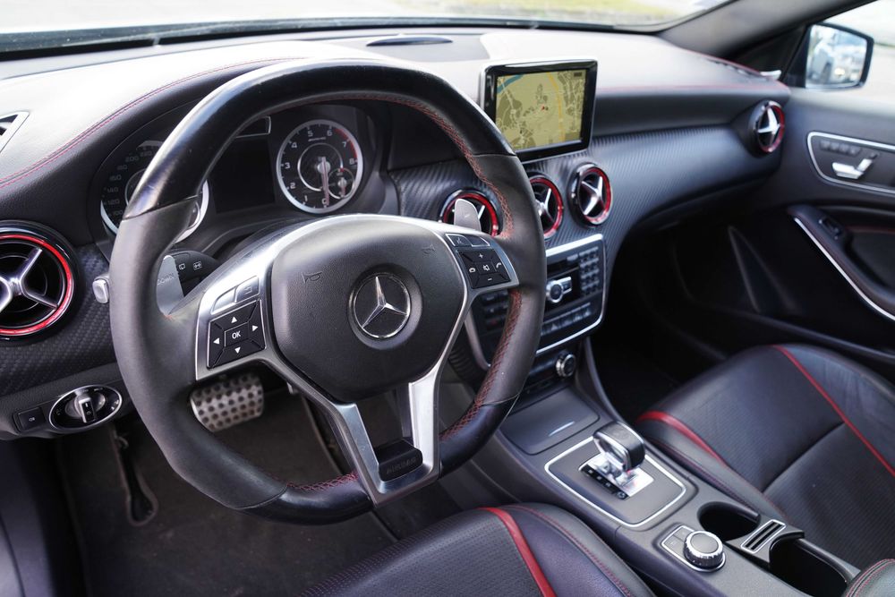 Mercedes A45 AMG