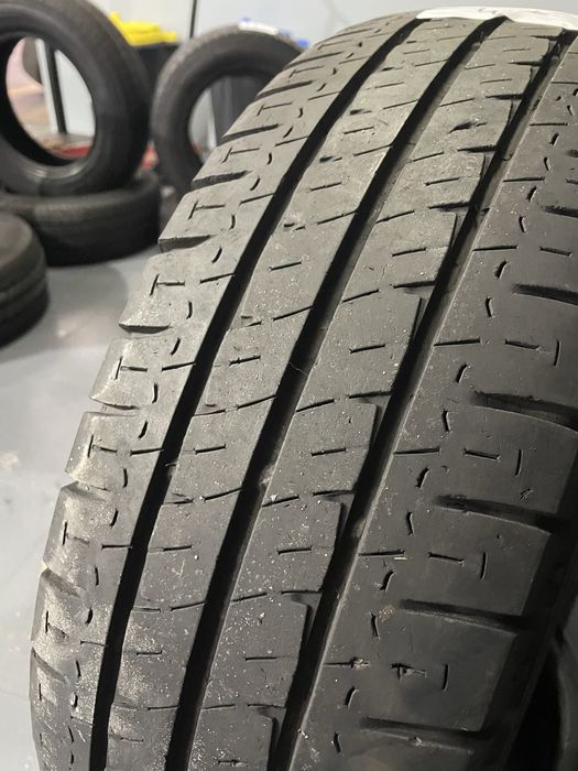 Pneus 205-70-R15 comercial