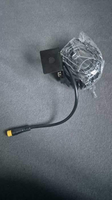 Oryginalna lampka do hulanogi elektrycznej kukirin