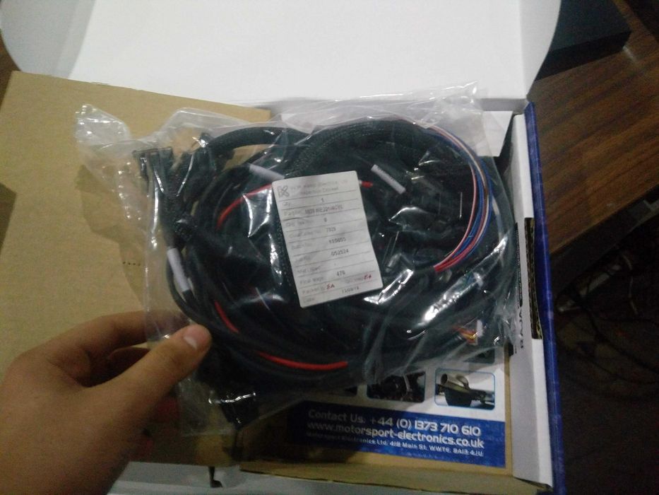 ECU ME221 wire in com cablagem