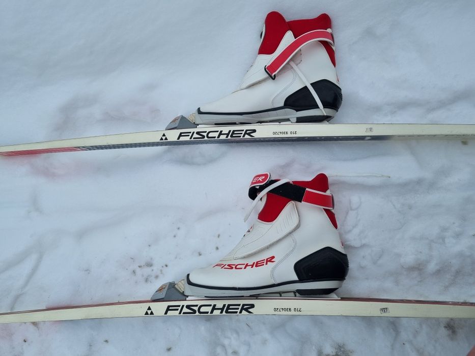 Narty biegowe Fischer XC Crown 210 cm + buty Fischer 40 2/3