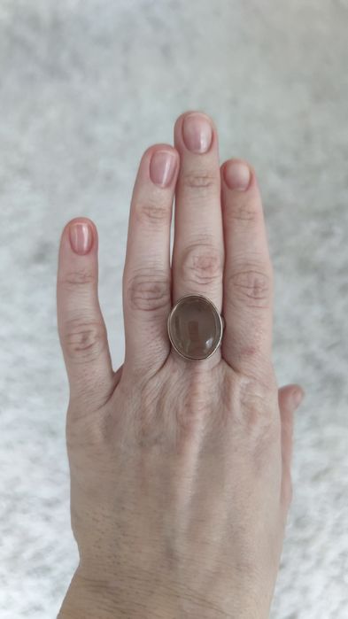 Масивна срібна каблучка з цитрином, 17 розмір