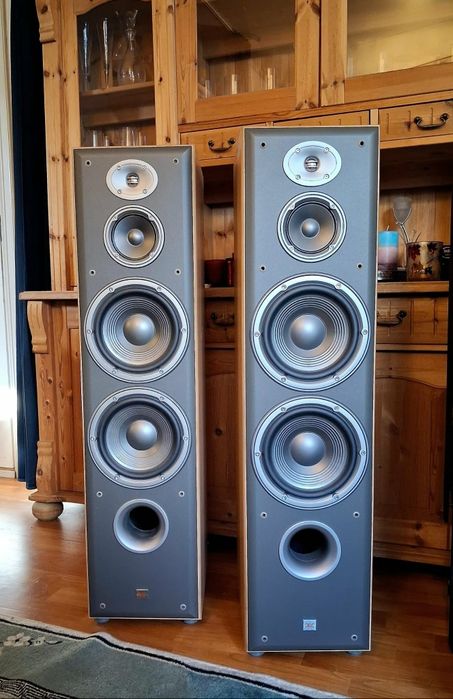Glosniki jbl e 90